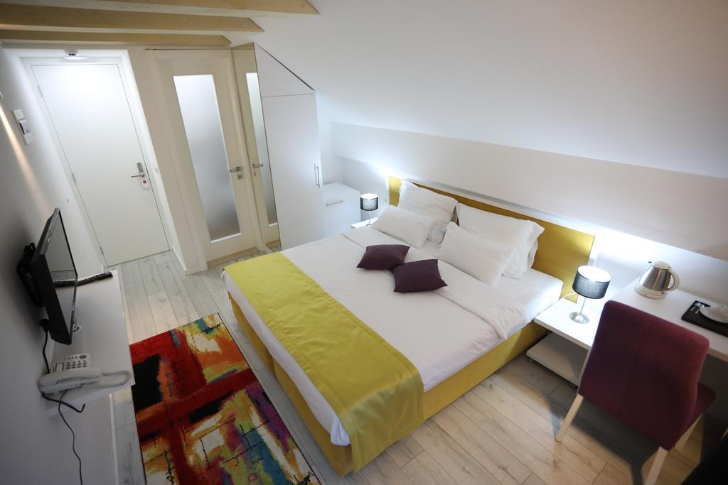Hotel Boutique Libris Sarajevo Luaran gambar