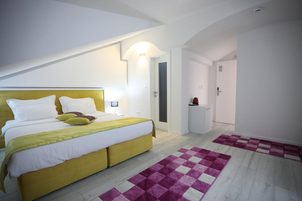 Hotel Boutique Libris Sarajevo Luaran gambar