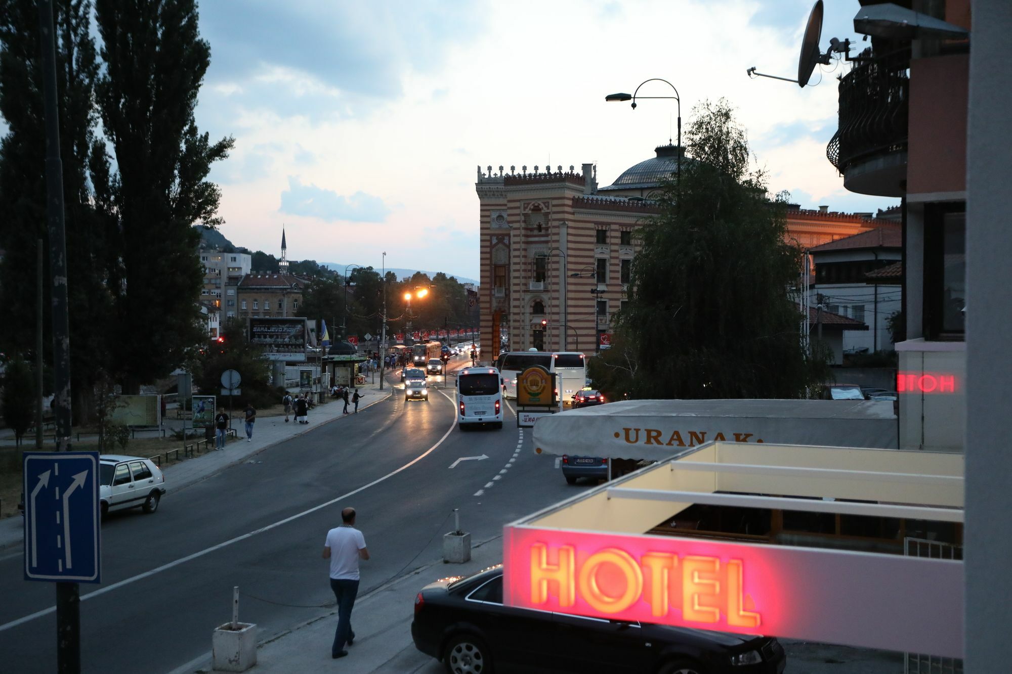 Hotel Boutique Libris Sarajevo Luaran gambar